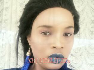 XHONEYLIPZZx