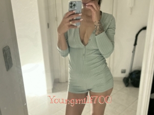 Youngmilf700